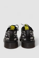 Лофери жіночі на шнурках, колір чорний